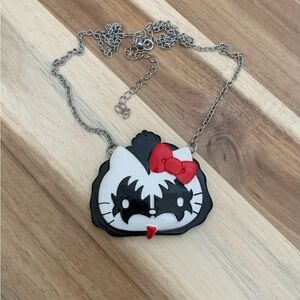 KISS Hello Kitty Sanrio necklace NWOT